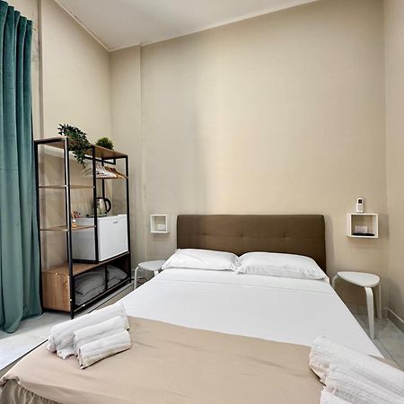 Royal Dream Bed & Breakfast Наполи Екстериор снимка