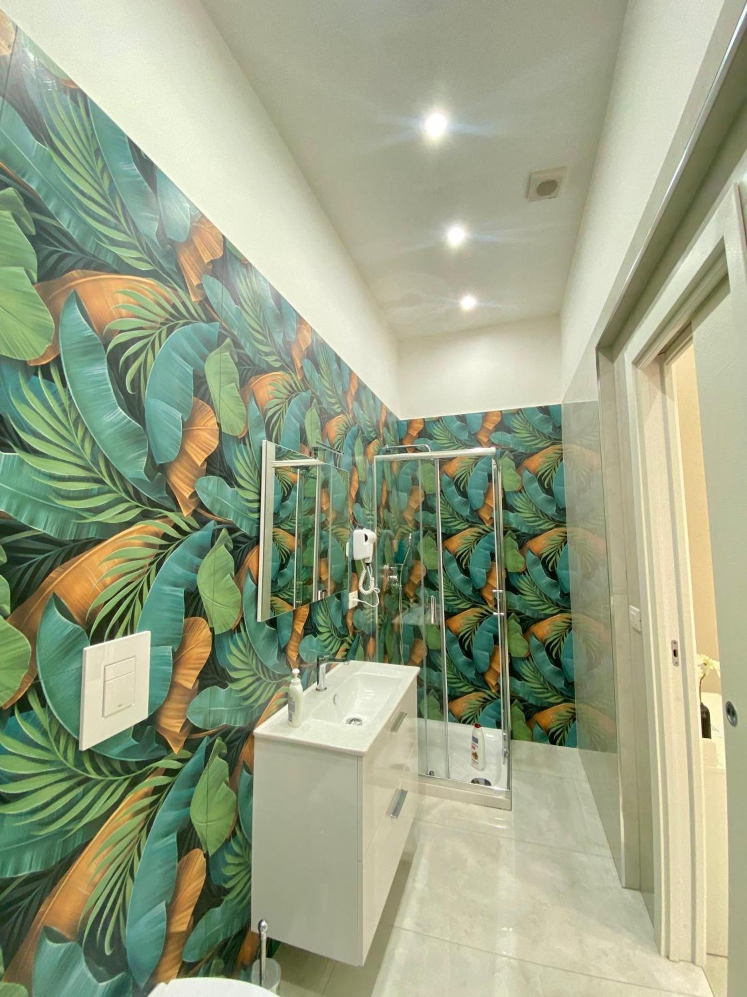 Royal Dream Bed & Breakfast Наполи Екстериор снимка